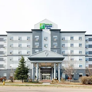 Express & Suites-edmonton South By Ihg 3* Edmonton